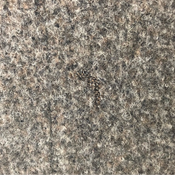 JACKET - Men's Ermenegildo Zenga Soft Textured Wool Grey Blazer. Size L or 43R. - Picture 16 of 16